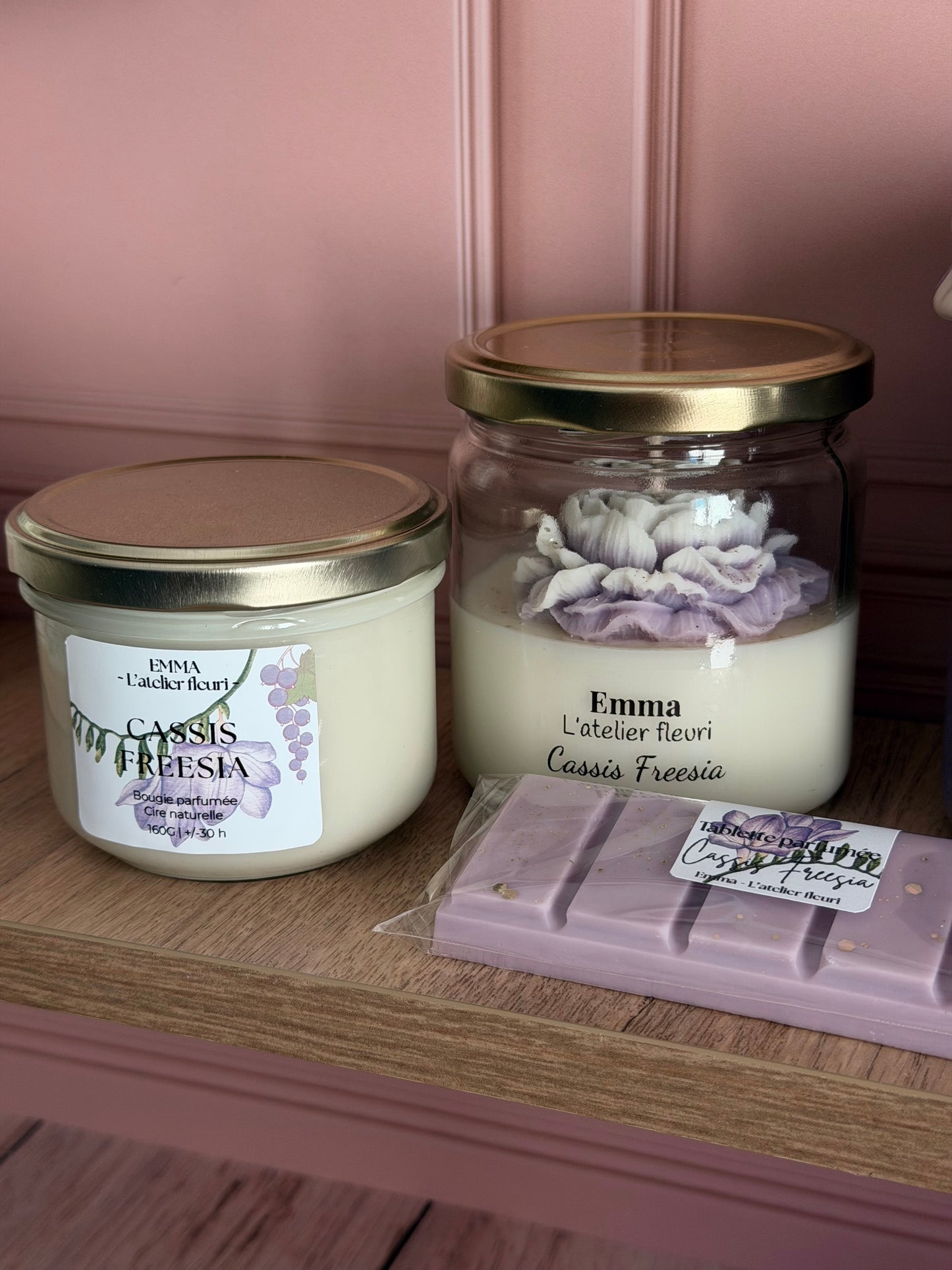 Bougie parfumée Cassis Freesia ~ Florale ~ 180G 💜