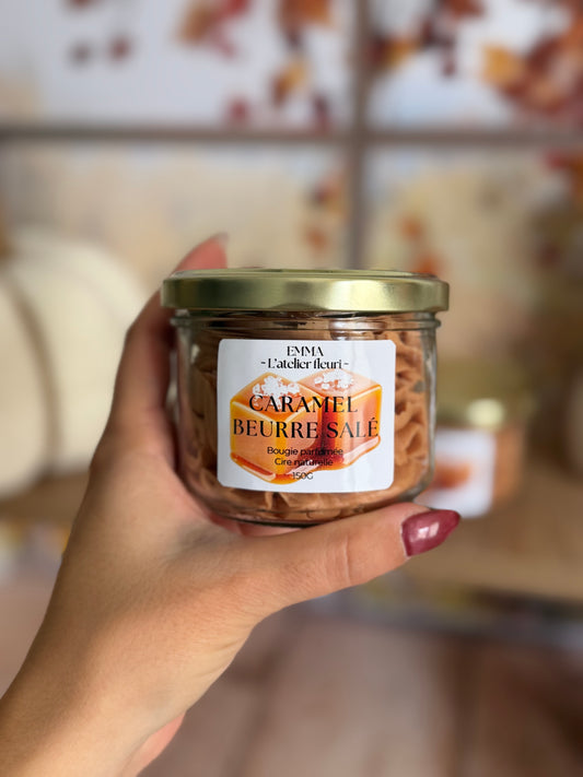 Bougie Chantilly ~ Parfum Caramel beurre salé ~ 150G