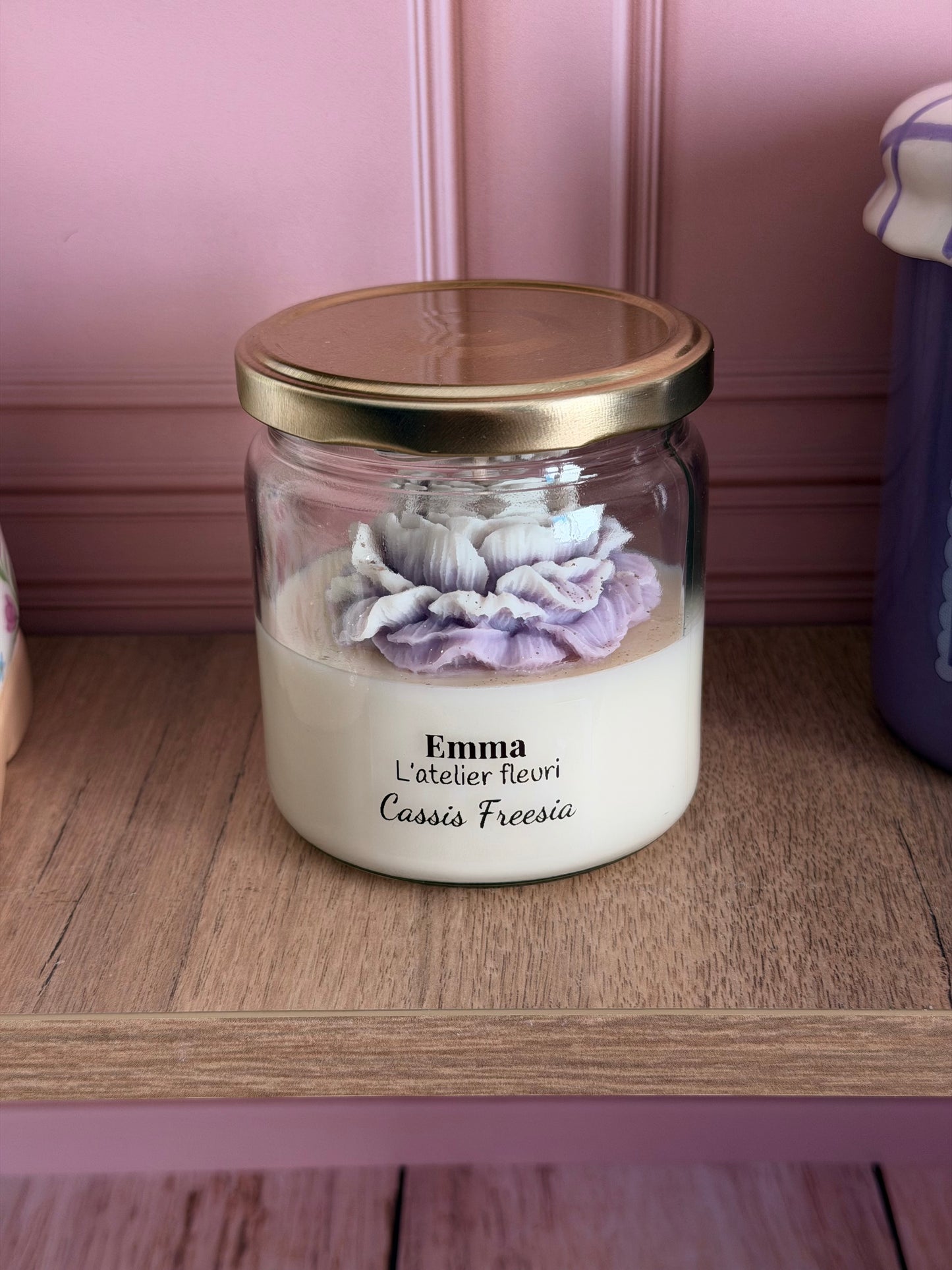 Bougie parfumée Cassis Freesia ~ Florale ~ 180G 💜